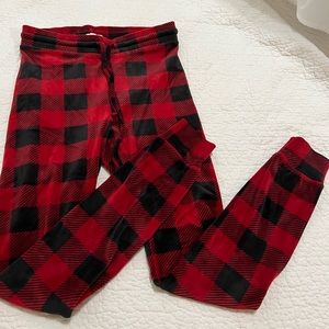 American eagle red and black plaid pajama pants size small
